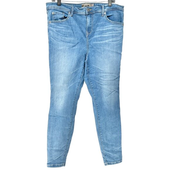 Torrid Jeans Womens 14R Blue Denim Luxe Super Skinny Super Soft Stretch Mid-Rise - Picture 2 of 9